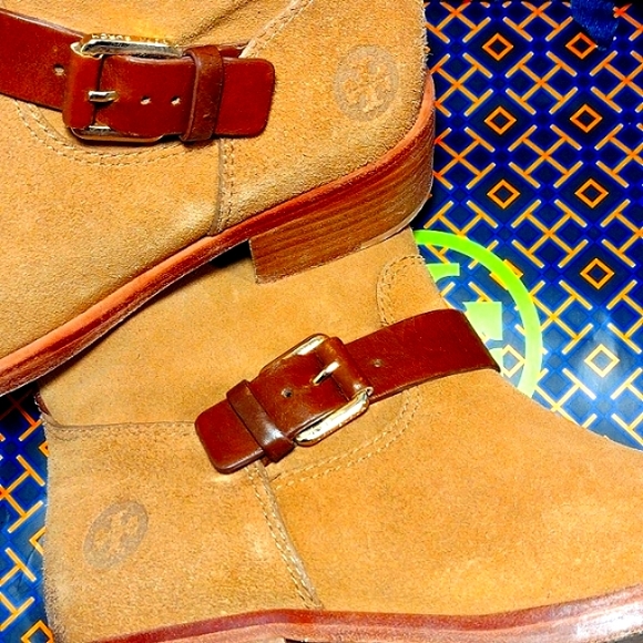 Tory Burch Bennie suede Bootie - Picture 2 of 14